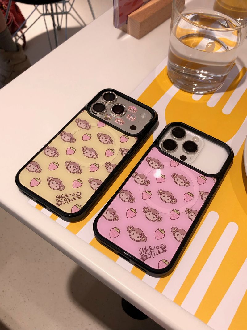 [orangcrew] pink dot soong magsafe glass case