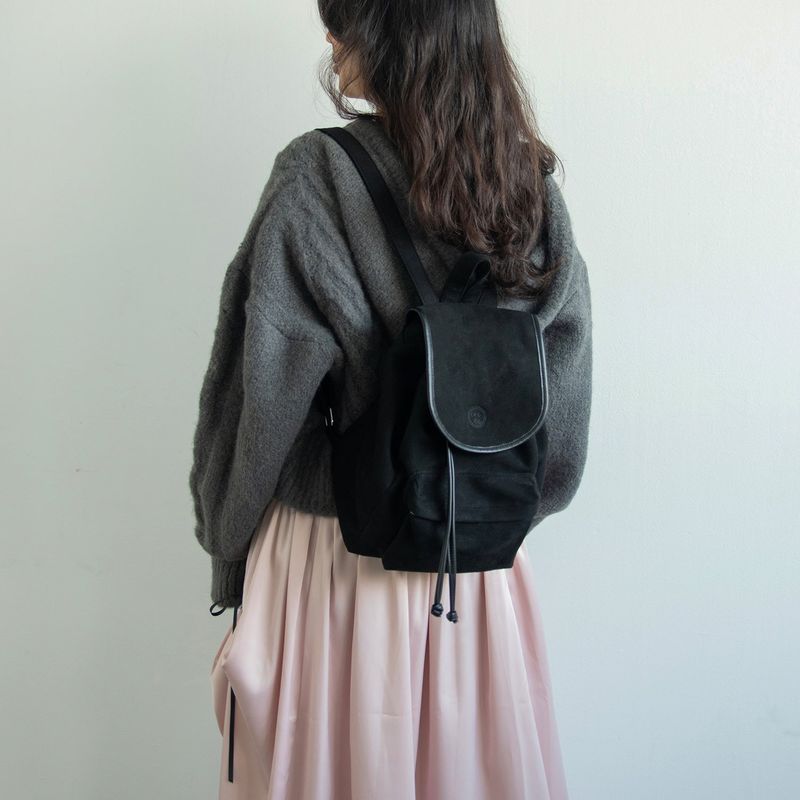 suede backpack_black