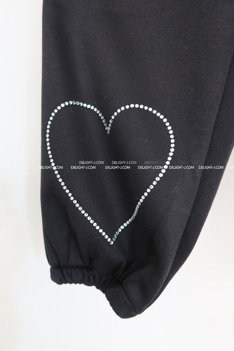 Heart Cubic Napping Hooded & Jogger Two-Piece Set