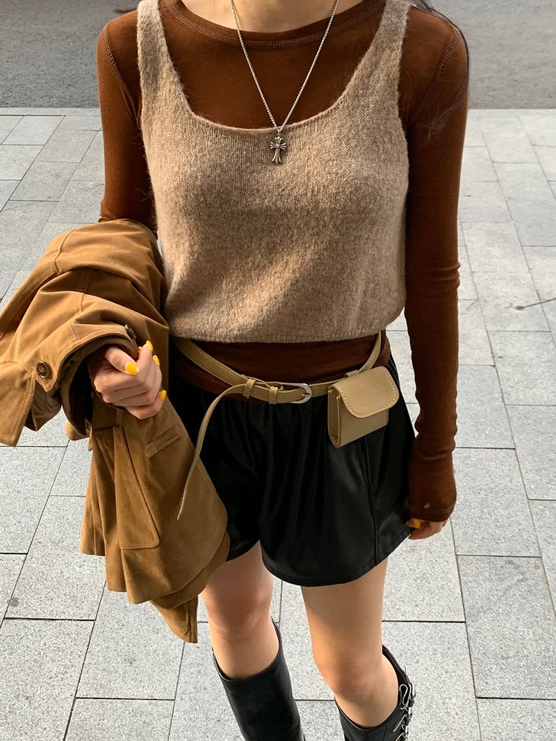 [MADE] Le Elle Leather Shorts