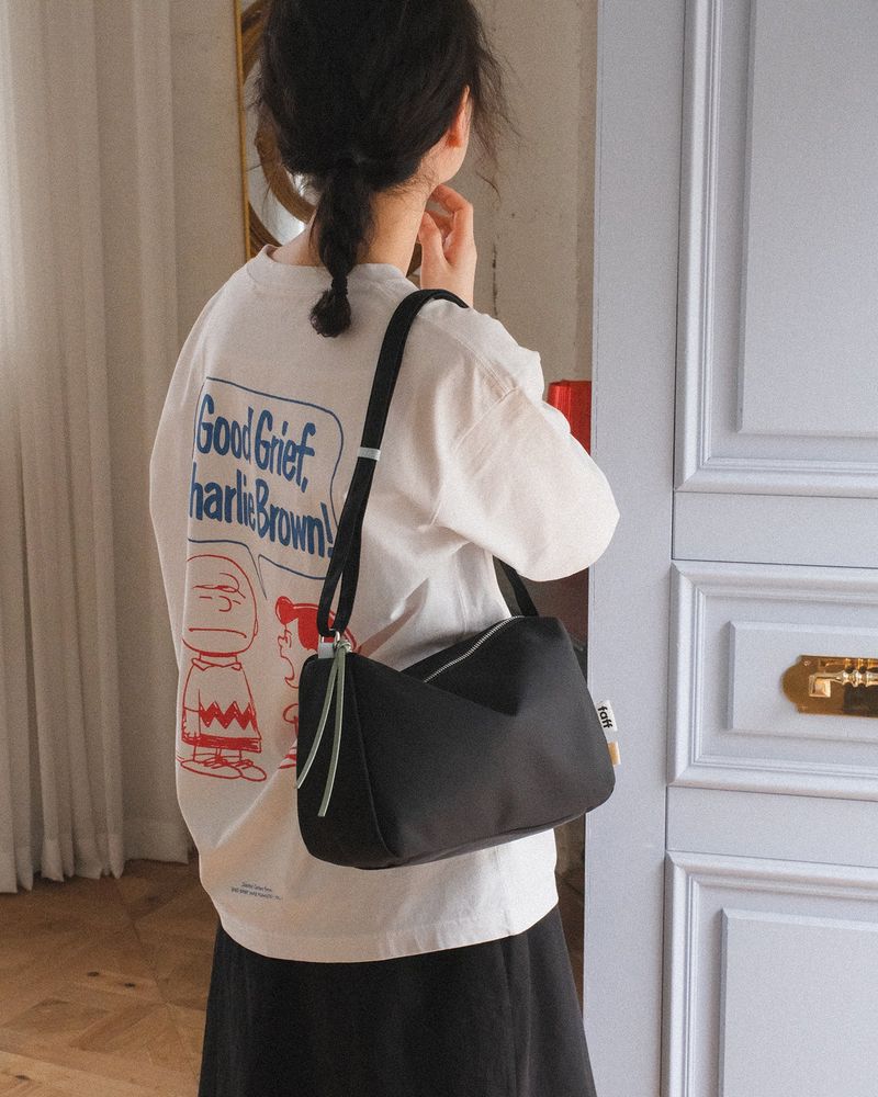 Pound bag Black
