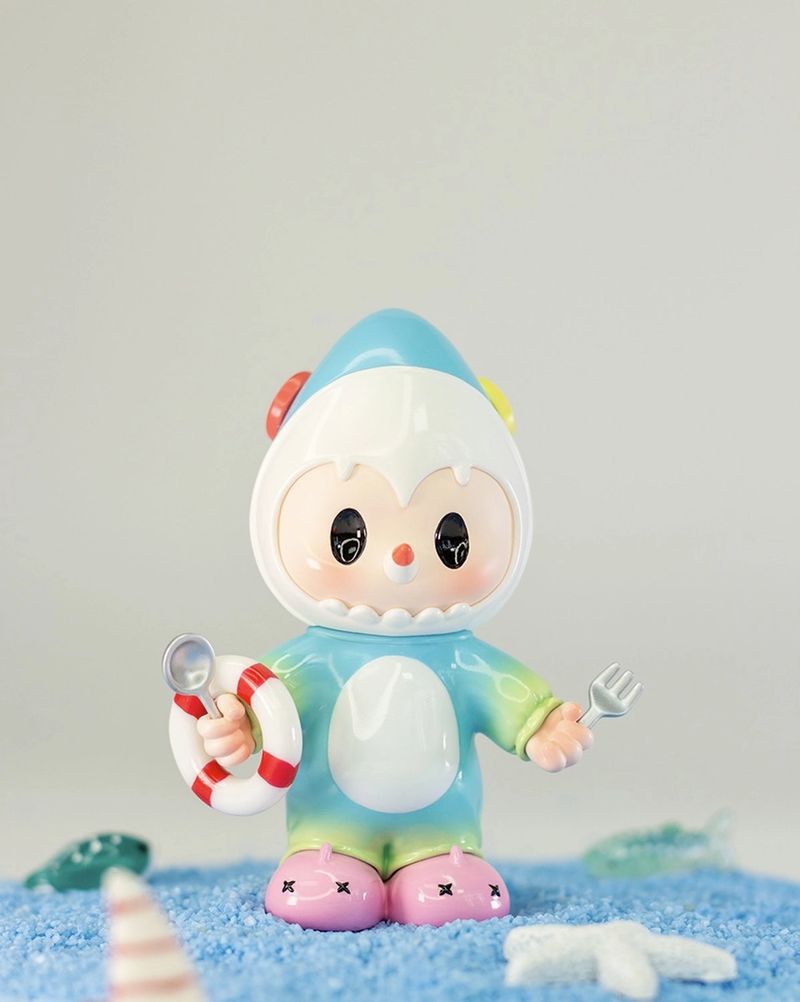 MEEGO STUDIO(ミーゴスタジオ)の「MEEGO-Mini Shark(Toys/Key Holders)」