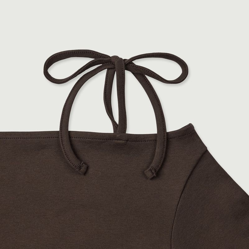Off shoulder long sleeves_brown