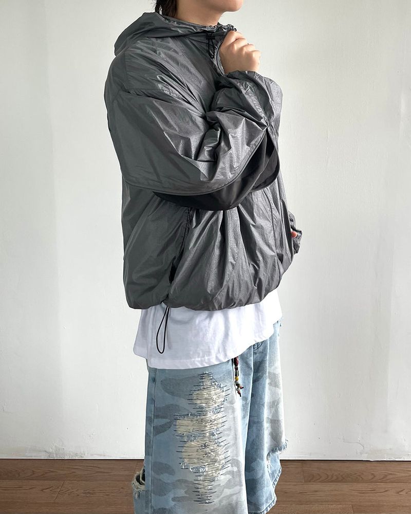 Wave Zipper Hood Windbreaker