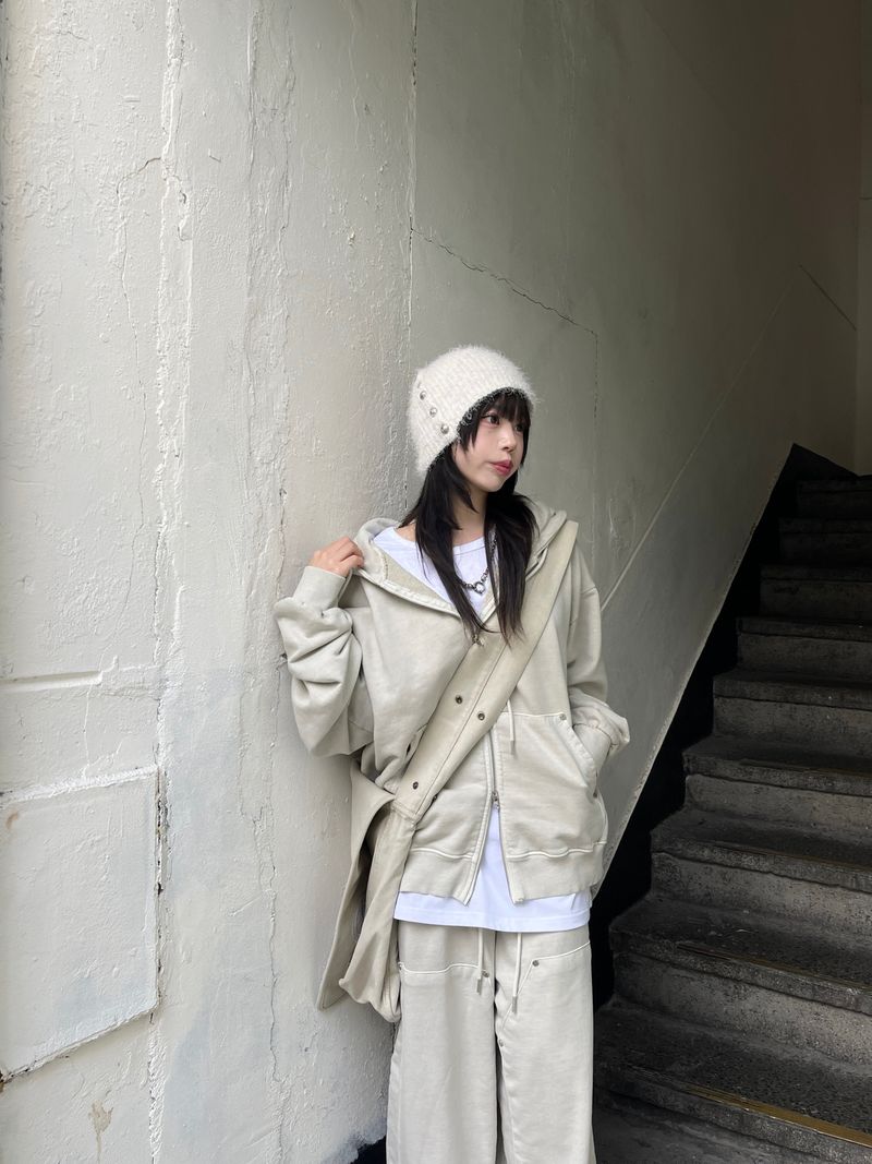 Rivet Pigment Hood Zip-Up