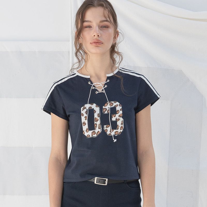 DIMANCHE（ディマンシュ）の「SPORTY LACE-UP T-SHIRT (NAVY)（Tops）」
