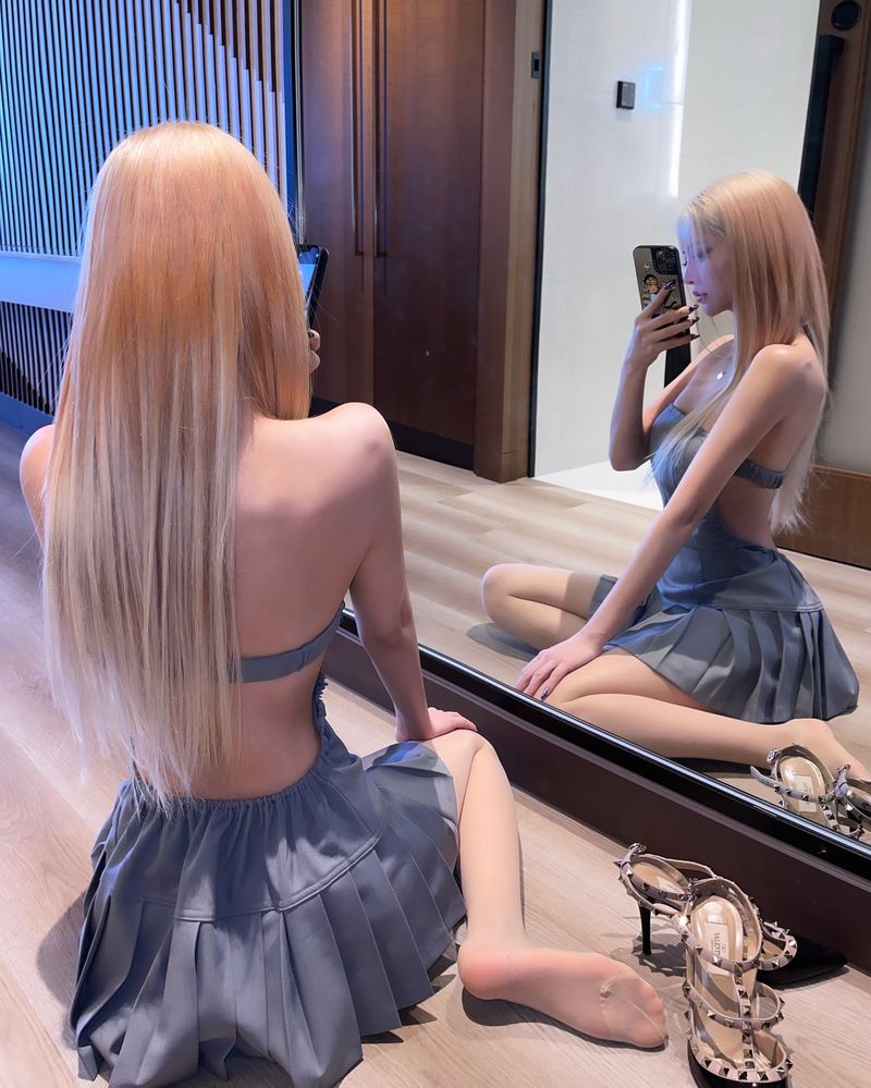 Seow（ソウ）の「 Backless top pleats mini ops (2color)（Dresses）」