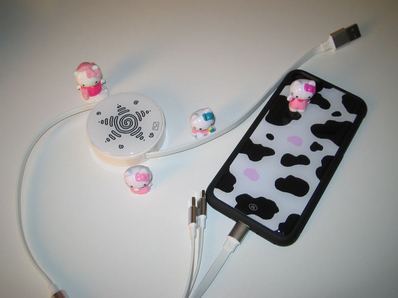 226STUDIO（226スタジオ）の「milk cow pattern epoxy phone case（Smartphone Accessories）」