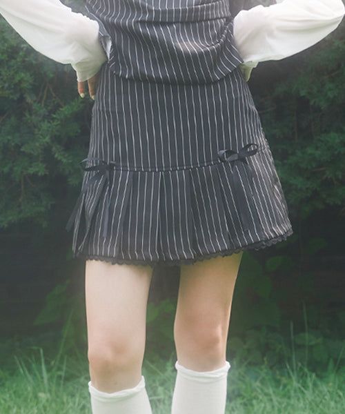 ZIZEMUSEUM（ジゼミュージアム）の「LACE MINI SKIRT (BLACK)（Skirts）」