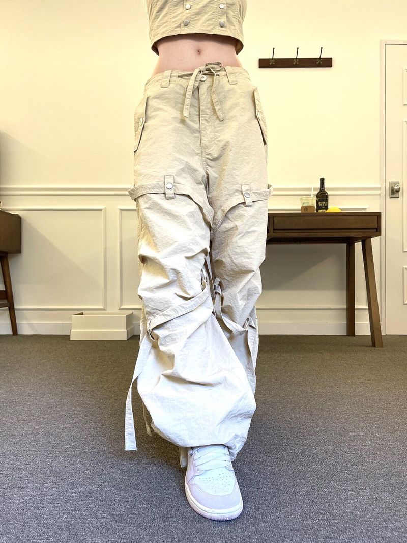 Seow（ソウ）の「ナスティストラップリボンワイドパンツ（パンツ）」