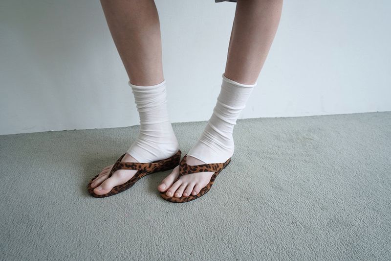 Simple flip-flop_leopard