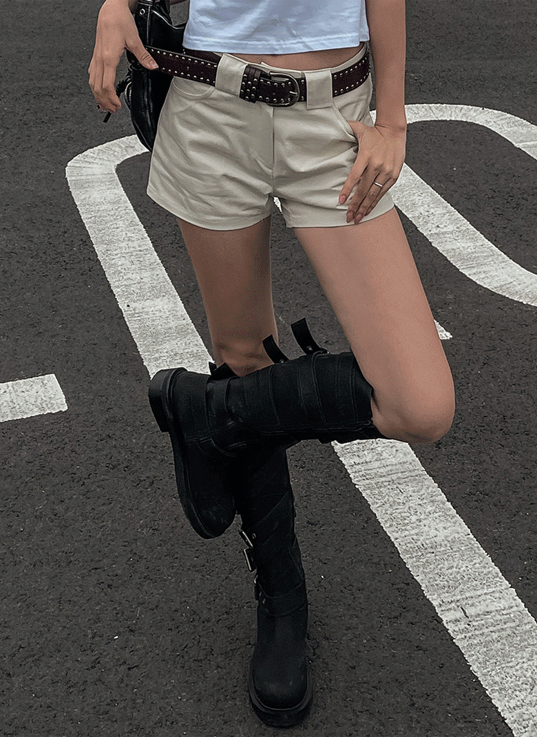 ULAN（ユレン）の「パイマイクロショートパンツ（Pants）」