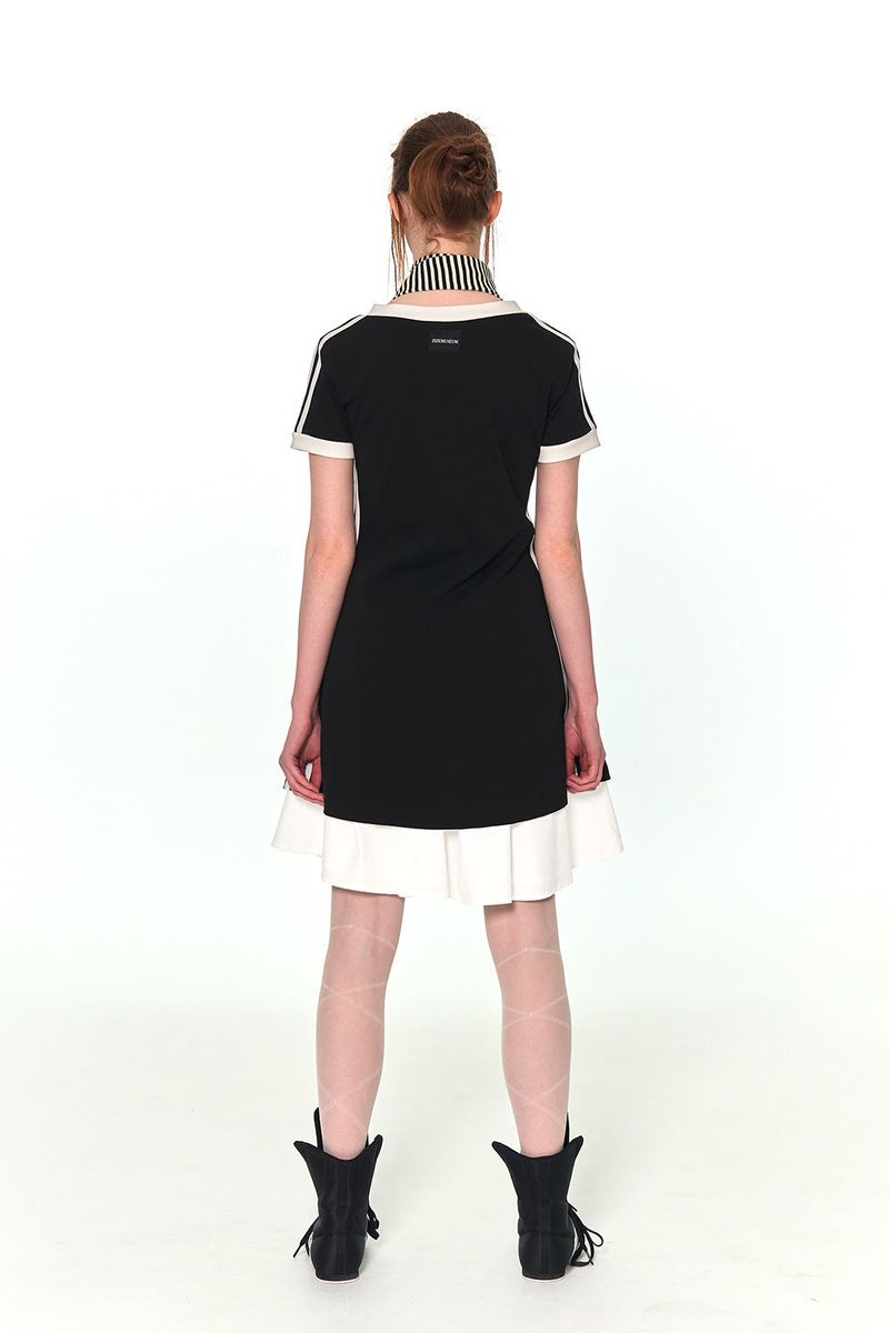 V NECK LINE OPS (BLACK)
