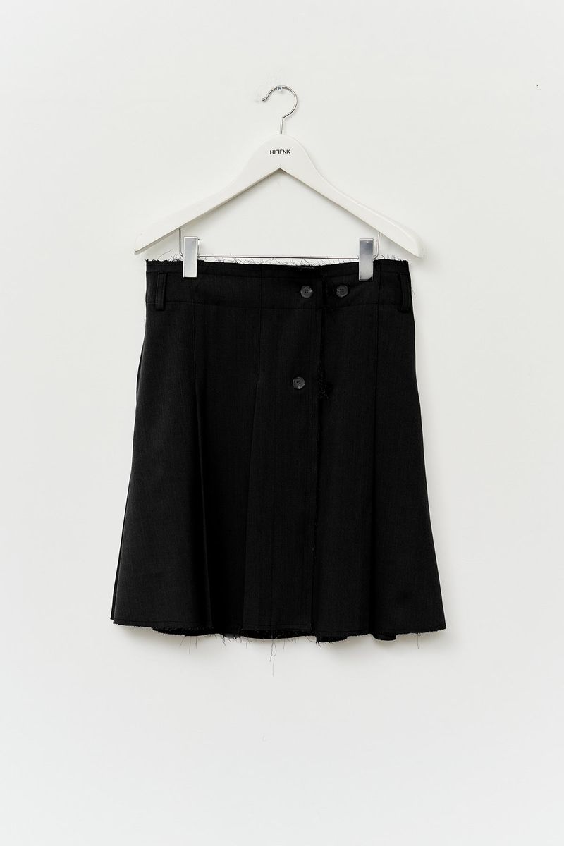 (W) Demon Pleats Skirt