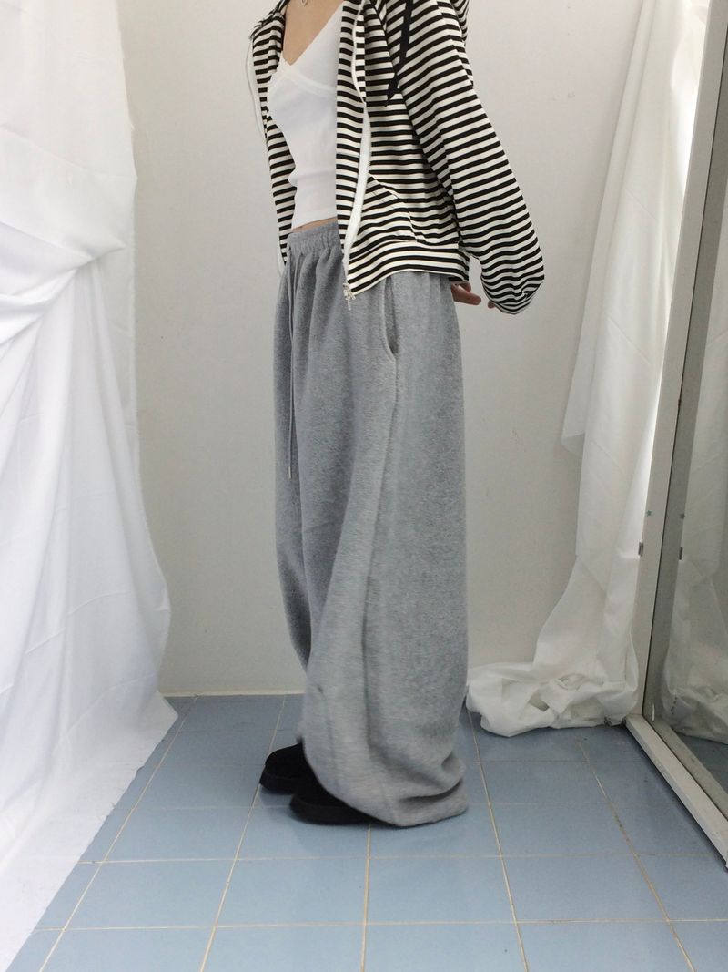 Stripe Semi-Crop Hooded Zip-Up