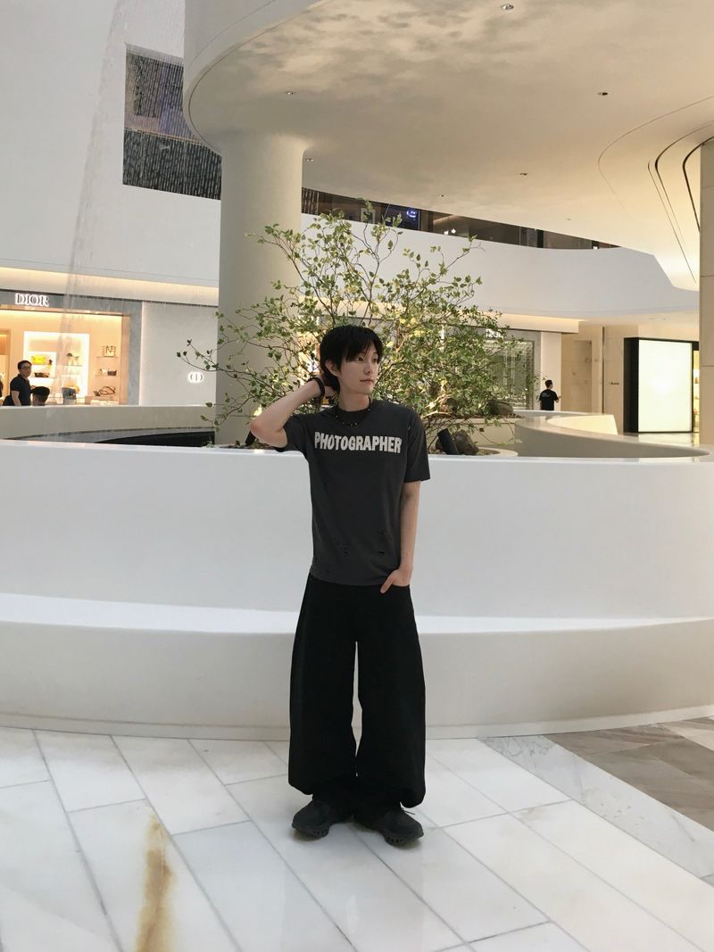DISCERNMENT(ディサーンメント)の「グラファー ダメージ ショートスリーブ Tシャツ 3C(トップス)」