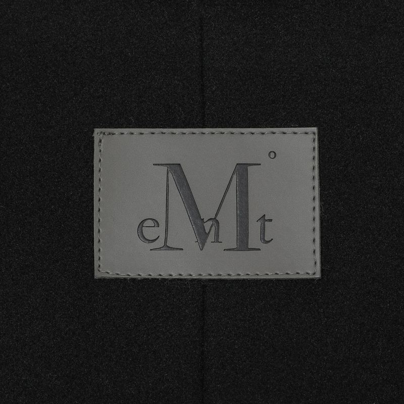 SOEL METAL LOGO DOUBLE COAT 