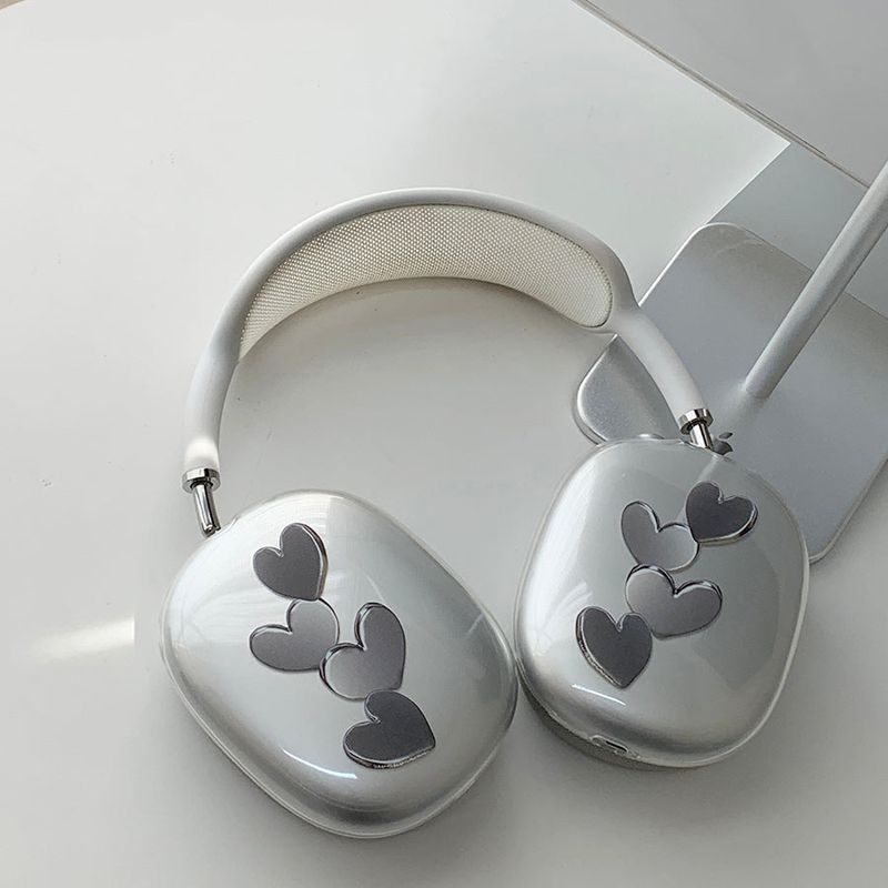 Stain Heart AirPods Max Case