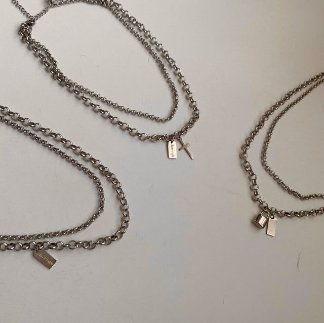 vop Bold Cross Two-Line Chain Choker Necklace