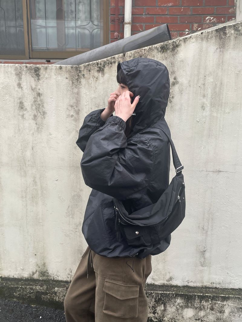Layer hood jumper 