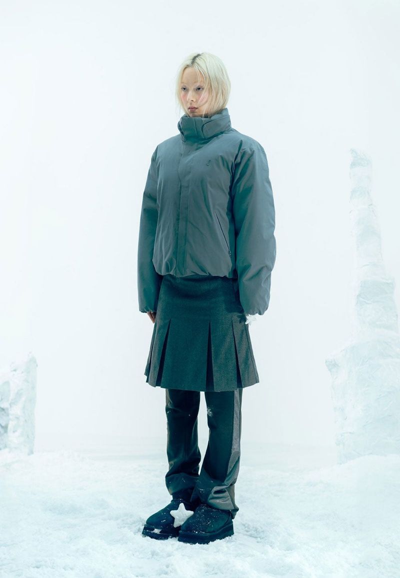 Detachable Muffler Down Jacket / Charcoal