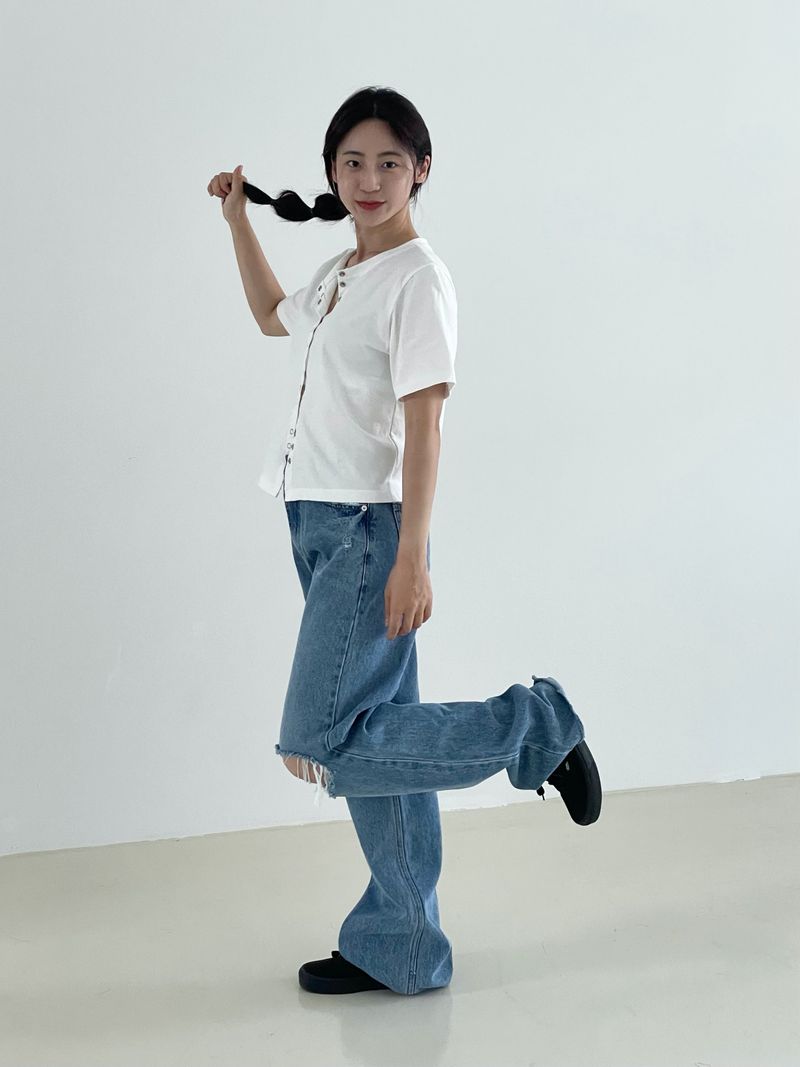 Damage cutting wide denim pants