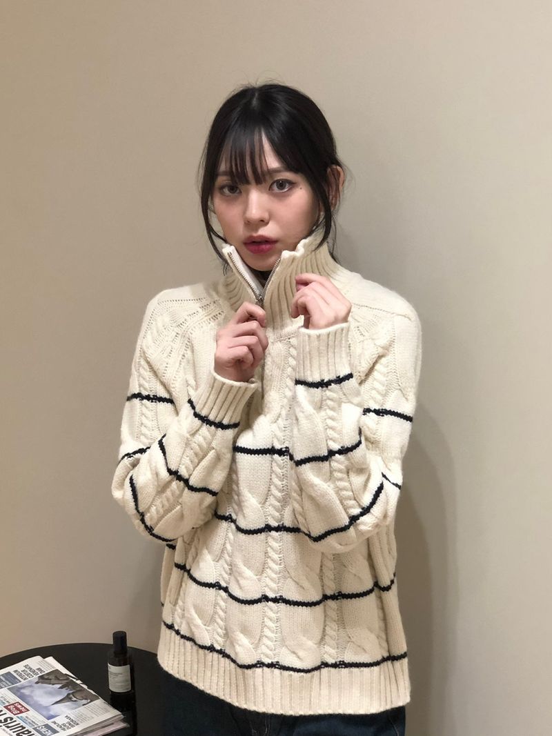 Serac zip-up knit
