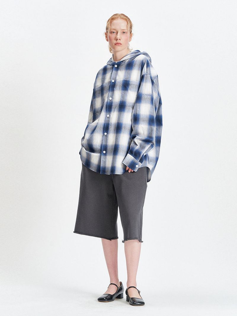 TUOMIO（トゥオミオ）の「HOODED CHECK SHIRTS [BLUE]（Tops）」