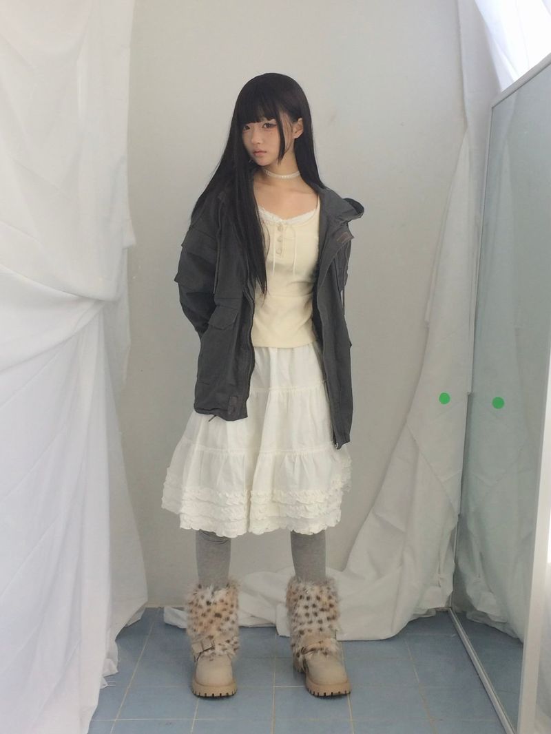 Vintage Stud Two Way Fur Boots