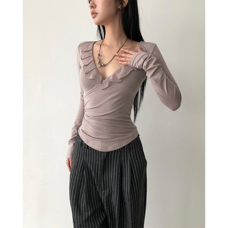 Bai V-neck Frill T