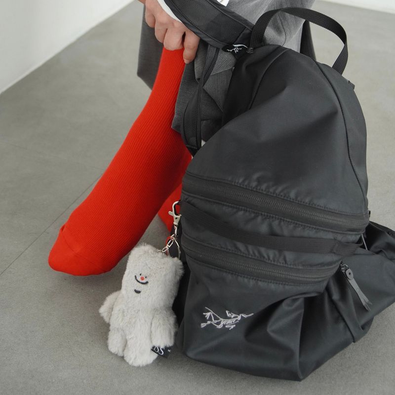 tuteogi gray doll keyring