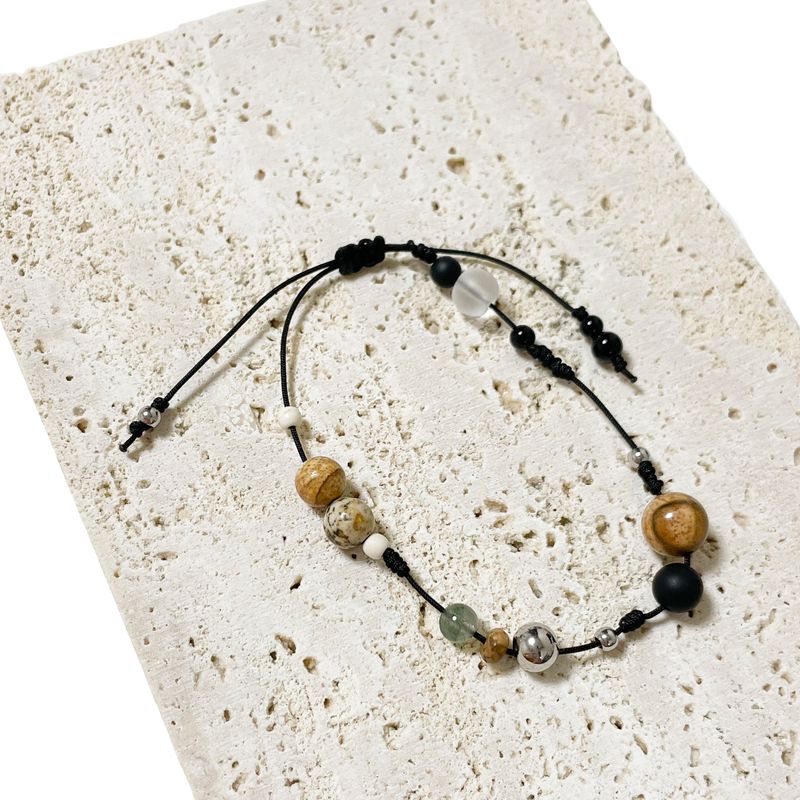 The grain of wood gemstone bracelet