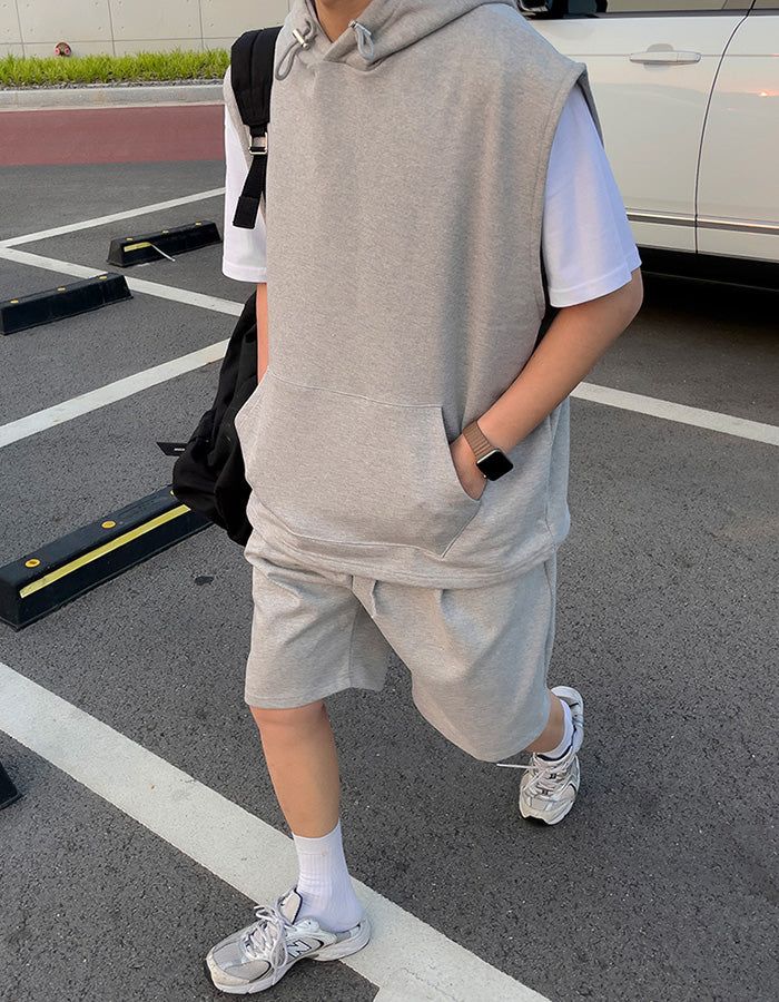 ASCLO(エジュクロ)の「ASCLO Bless Hood Sleeveless (4color)(Tops)」