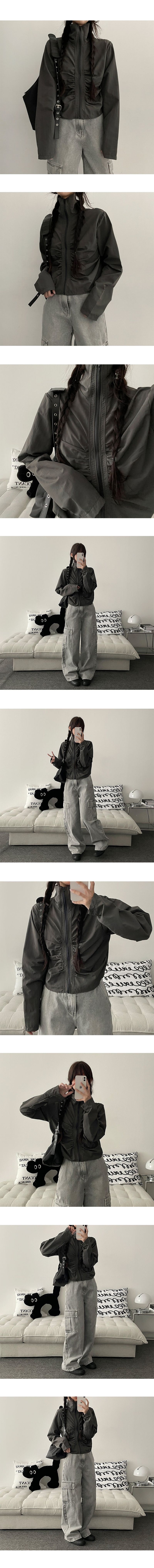 Naro high-neck pleated shirring zip-up jumper