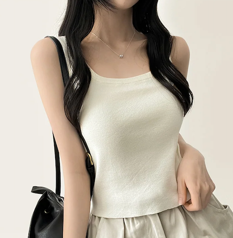 Derming knit sleeveless shirt