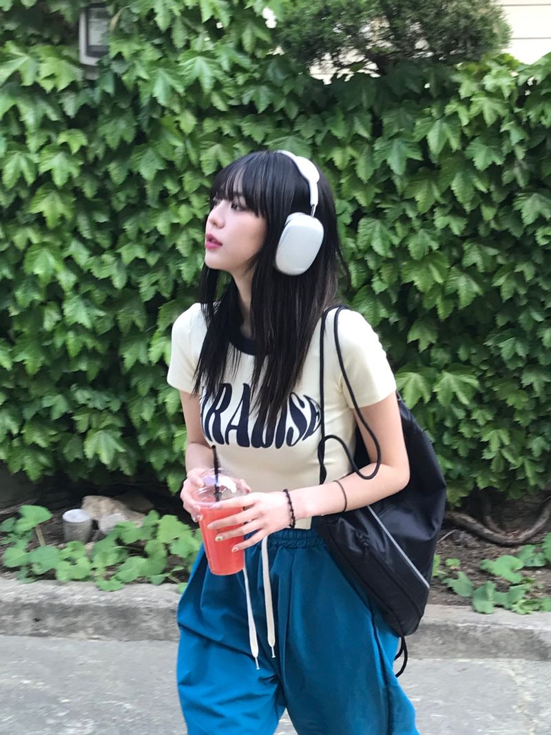 Arco iris（アルコイリス）の「Waist slit lettering t（Tops）」