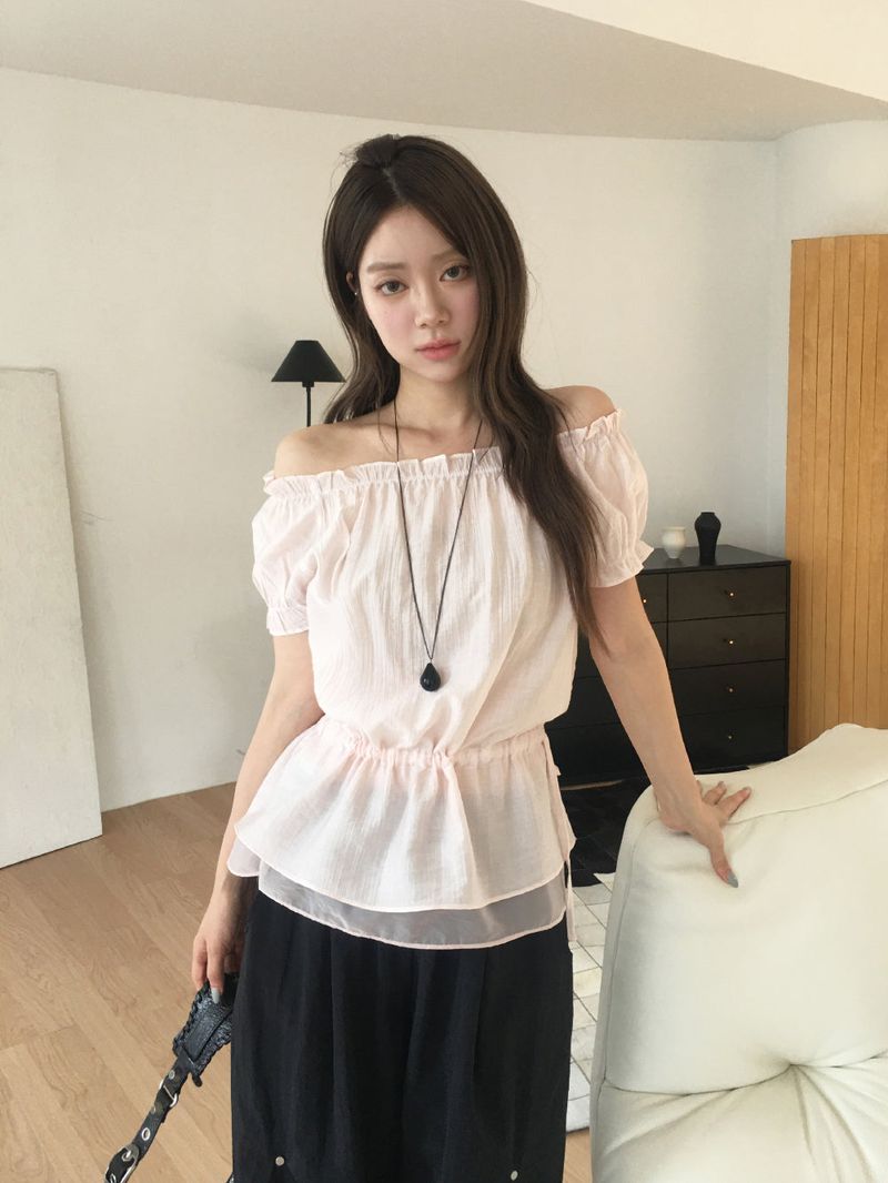 Mellow off shoulder blouse