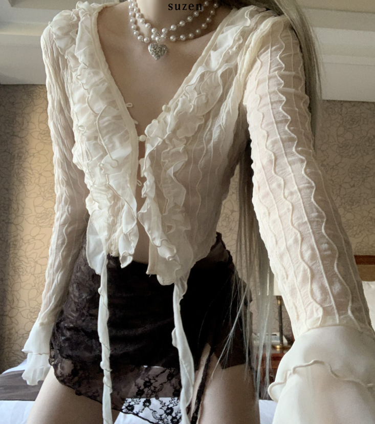 Mayou Shirring Scarf Blouse (ivory)