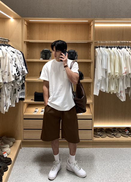 Glife Sidetuck Bermuda Banding Shorts