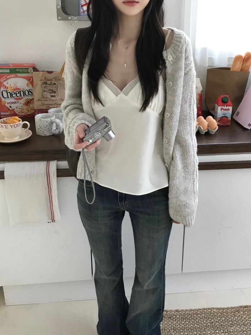 Kitten（キッテン）の「cable cardigan (2 colors)（Tops）」