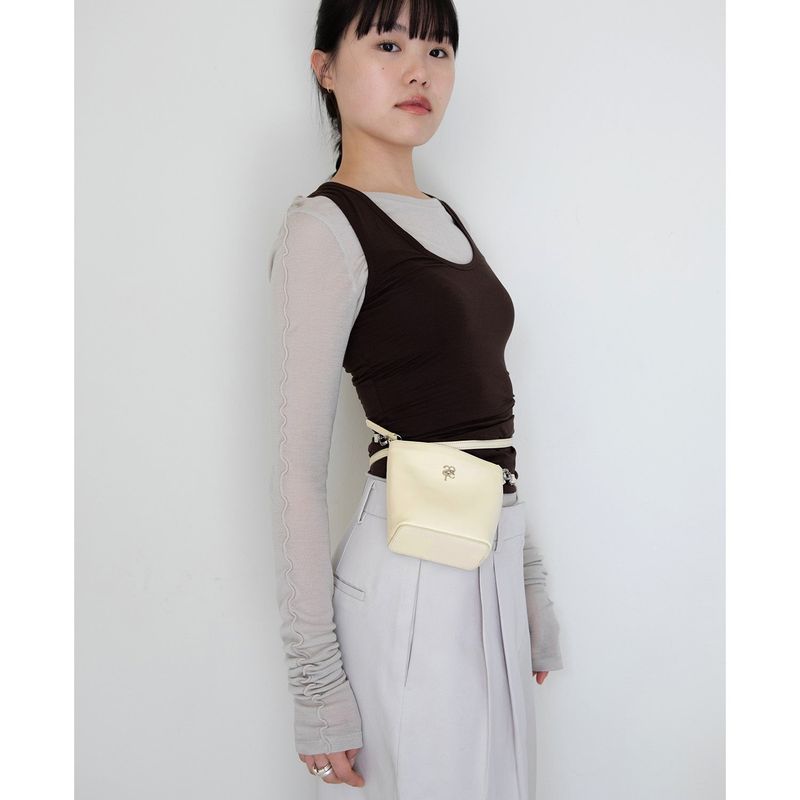 leather mignon bag - butter / strap - ( cowleather, chain)