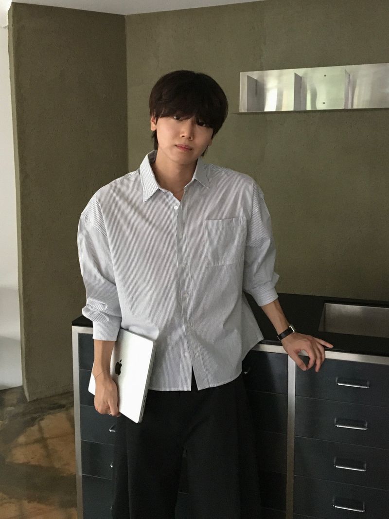 Cropped Stripe Shirt