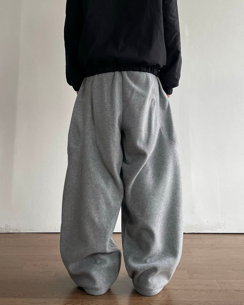 Nev Panel Fleece Pants
