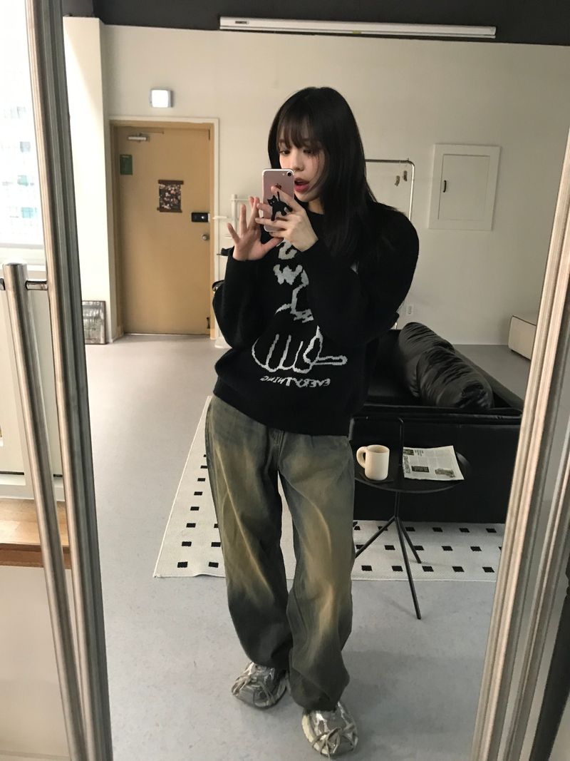Millennial vintage wide denim