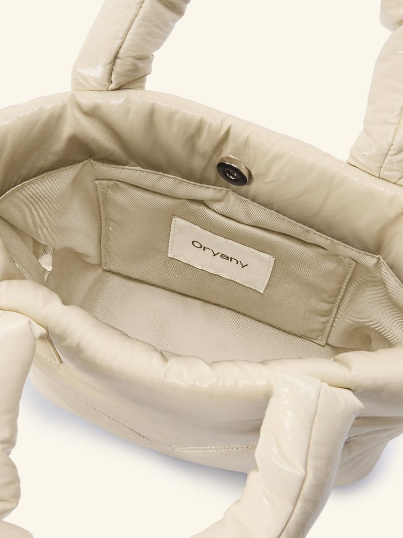 Western Padding Square Tote