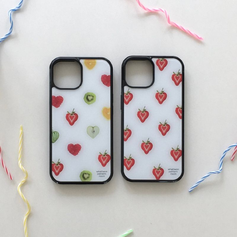 WHATIWON（ワットアイウォン）の「FRUITS LOVER CASE（Smartphone Accessories）」