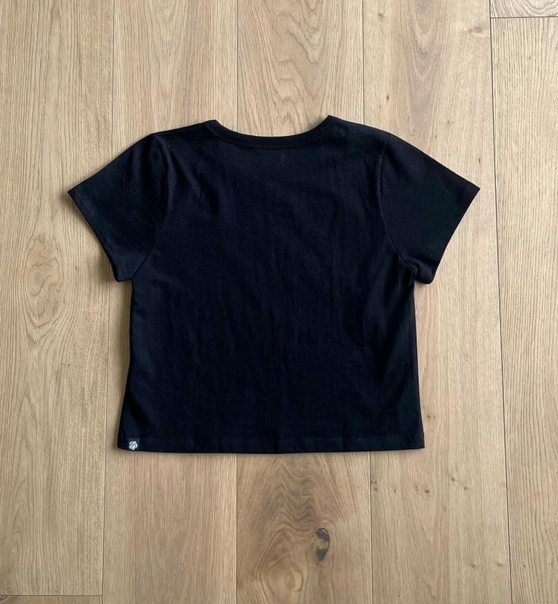 [MADE] ROSE LOGO CROPPED TEE BLACK 