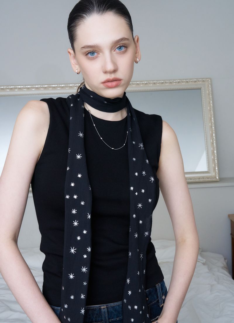 XANADU(ジェナドゥ)の「XND SPARKLE MUFFLER(Fashion Accessories)」