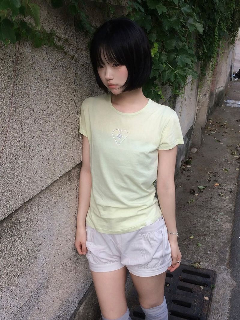 ODDME(オッドミー)の「Hotfix detail Tee -Apple Green(Tops)」