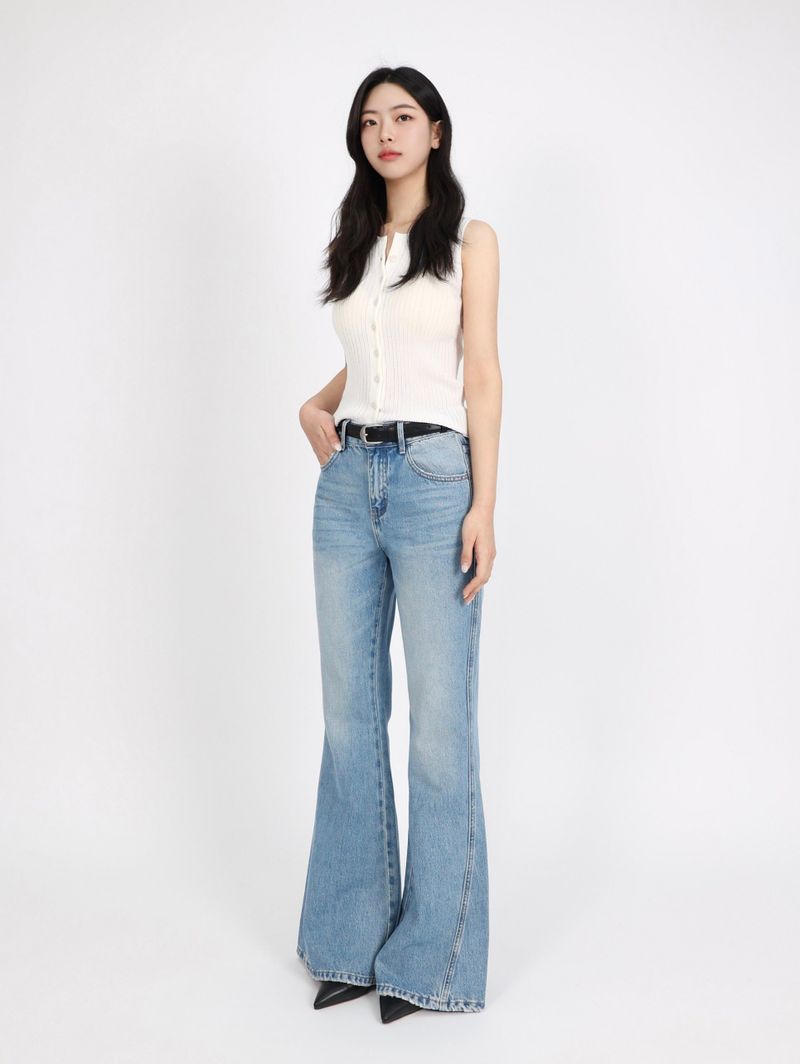 MID-WAISTLINE FLARE DENIM code 26209